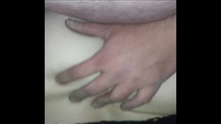 Vollbusig mit einem Arzt, Große Titten