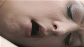 Masturbation et orgasme sexuel, Filles nues