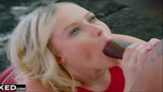 Madison Ivy étoilée dans un court porno, Pornhub