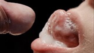 Blonde espagnole en leggings blancs, Cool poussins