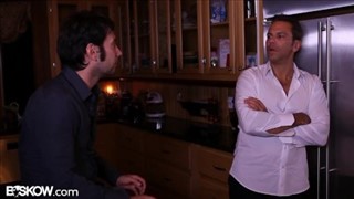 Doigté et cunnilingus c’est super, Lécher les seins