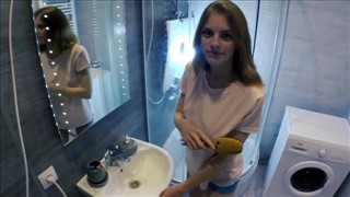 Le masseur porno a un client sympa, Rasé