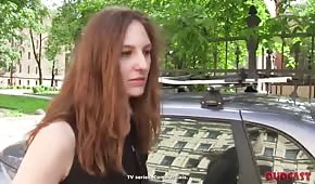 Zvedl zázvorovou dívku a šukal ji, Vyzvednutí sexu