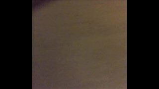 Écolière rasée sur une grosse bite, Rasé